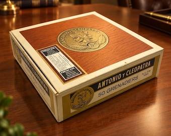 Vintage Antonio y Cleopatra 30 Grenadiers Cigar Box – Mid-Century Tobacciana Collectible