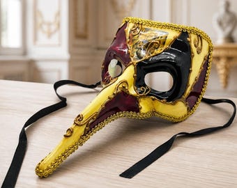 Vintage Venetian Zanni Masquerade Mask with Venice Architectural Scene - Carnival of Venice Decor