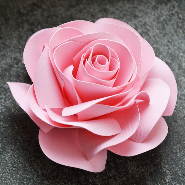 Rose, fleur en papier