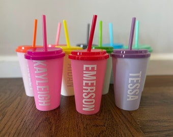 Kids Color Changing Reusable 12 oz Tumbler cup with lid and straw - Personalized | Party Favor | Daycare Gift | Class Gift | Cup with Lid |
