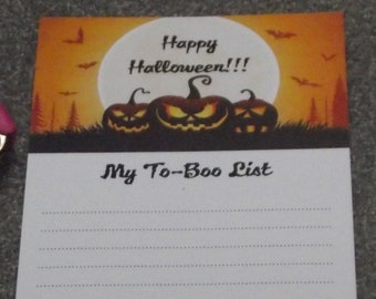 Happy Halloween Note Pad / Lined Notepad / To Do List / Bats / Pumpkins / Scary / Spooky / Trick Or Treat / Desk Accessory / Gift / Cute!!!