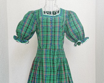 Vintage 80&#39;s Prairie Midi Dress with Puff Sleeves, Green Checked Dirndl Dress, Trachten/Folk/Peasant/Tyrolean/Festival/Oktoberfest Dress,