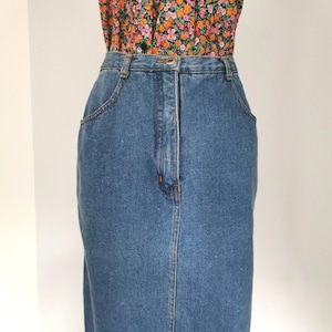 Vintage 90s Denim Pencil Skirt, Midi Blue Jean Skirt, Wiggle High Waist Skirt, Made in Hong Kong, Size S