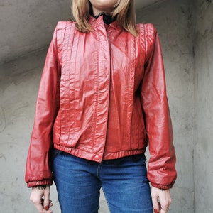 Veste en cuir rouge vintage des années 90, veste en cuir authentique, veste en cuir pour femmes, veste Thriller Michael Jackson, Made in Korea