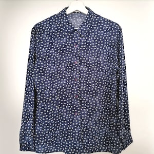 Vintage 90s Floral Print Top, Navy Blue Blouse, Women&#39;s Button Up Collar Shirt, Blue & White Top, Long Sleeve Blouse, Viscose Top, 36 DE