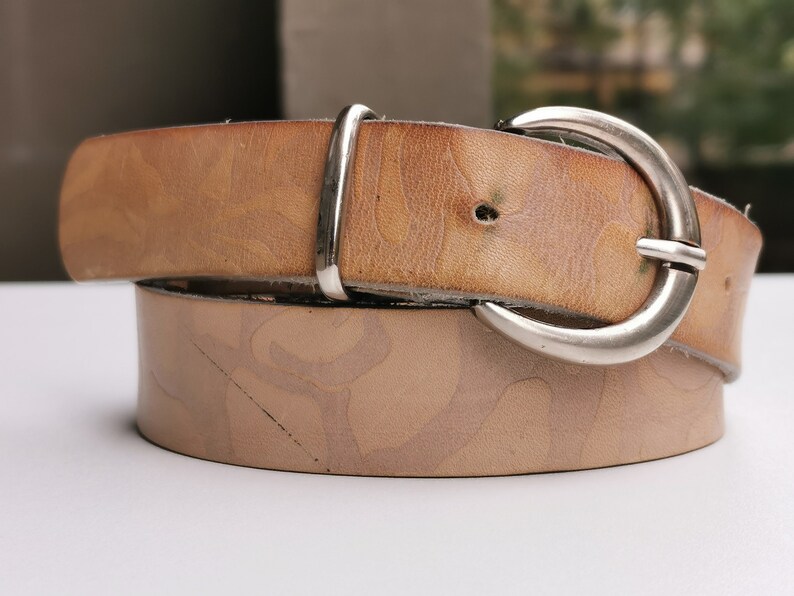 Nude Belt Tooled Beige Leather Belt Real Leather Belt Genuine Leather Belt Women/'s High Waist Belt Vintage 90/'s Stamped Leather Belt