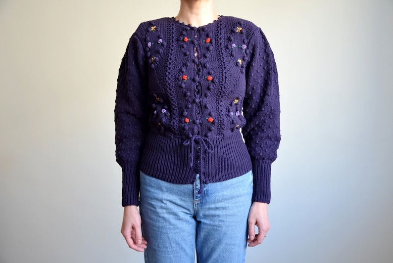 Vintage 90s Austrian Folk Cardigan, Puff Sleeve Popcorn Knit Cardigan, Bobble Knit Cardigan, Embroidered Floral Cardigan, Cottag core/Dirndl image 7