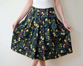 Jupe Dirndl autrichienne vintage des années 80, jupe folklorique fleurie colorée, jupe taille haute à imprimé floral vert jaune violet noir, taille de 32 pouces