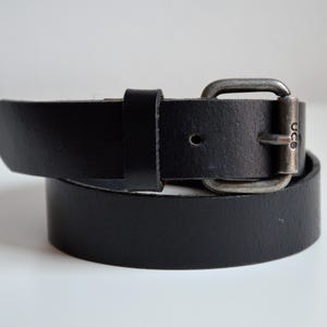 Vintage Y2k Black Leather Belt, United Colors of Benetton Belt, Minimalist Genuine Leather Belt with Silver Metal Buckle, Made in Italy
