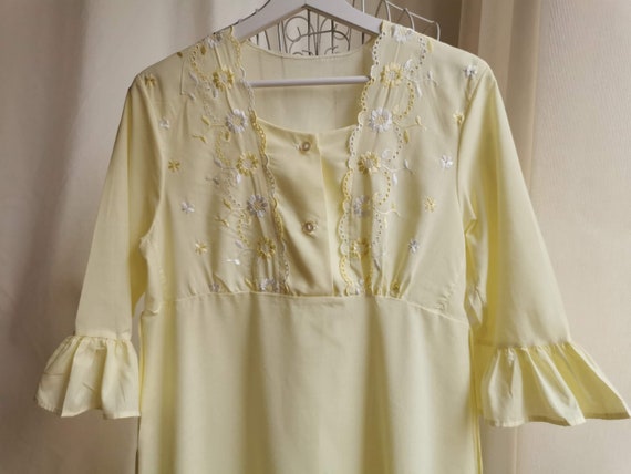 Vintage 70s Long Nightgown, Floral Embroidery Nig… - image 8