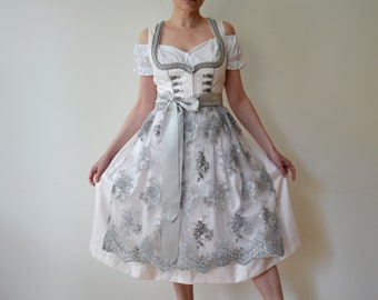 Vintage NOS Dirndl jurk met schort, lichtroze glanzende folkjurk & grijze kanten schort, bloemenprint, Cottage kernstijl, maat 38 DE