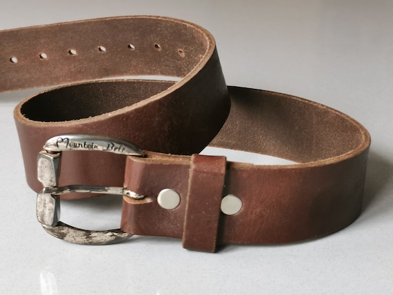 Vintage 90s Brown Leather Belt, High Waist Belt With an Aged 