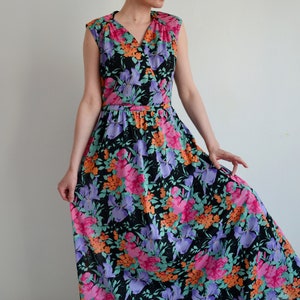 Vintage 80s Floral Maxi Dress, Bright Colors Summer Dress, Magenta Purple Green Orange Print Boho V-Neck Sleeveless Long Dress, size L