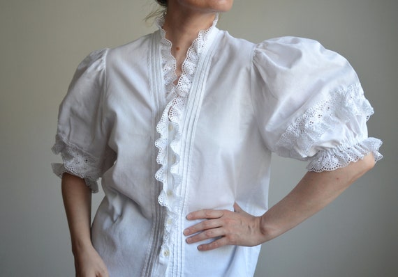 frill lace blouse