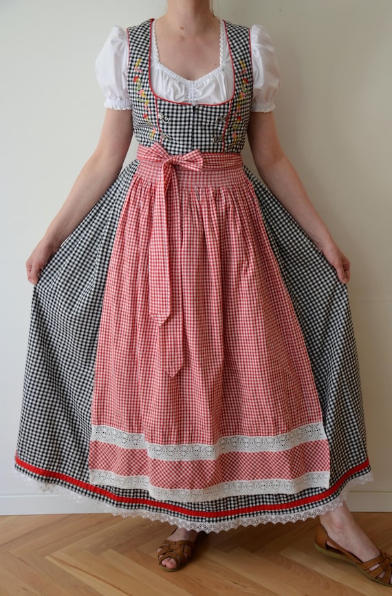 vintage dirndl dress Handmade Cotton Tweed Gerda Dark Green Wool Oktoberfest Outfit Our womens dirndl dress is crafted with 20% cotton and 80% polyester Women's German Dirndl Dress Blue