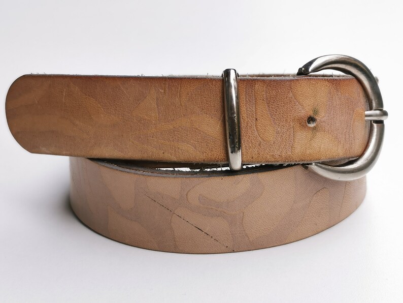 Nude Belt Tooled Beige Leather Belt Real Leather Belt Genuine Leather Belt Women/'s High Waist Belt Vintage 90/'s Stamped Leather Belt