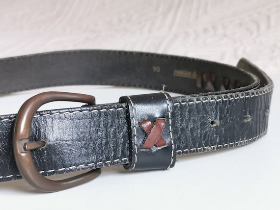 Vintage 90s Black Leather Belt With Braided Detail  display picture 1