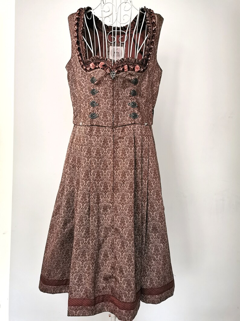 Damask and Polka Dot Print Dirndl Dress TrachtenFolkOktoberfestTyrolean 38 DE Shiny Dress Vintage Dusty Rose Dirndl Dress with Apron
