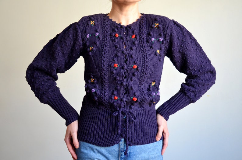 Vintage 90s Austrian Folk Cardigan, Puff Sleeve Popcorn Knit Cardigan, Bobble Knit Cardigan, Embroidered Floral Cardigan, Cottag core/Dirndl image 5