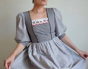 Vintage 80er Jahre Dirndl Kleid mit Puffärmeln, Besticktes Bauernkleid, Gestreiftes Dirndl Kleid, Oktoberfest/Tracht, Größe M