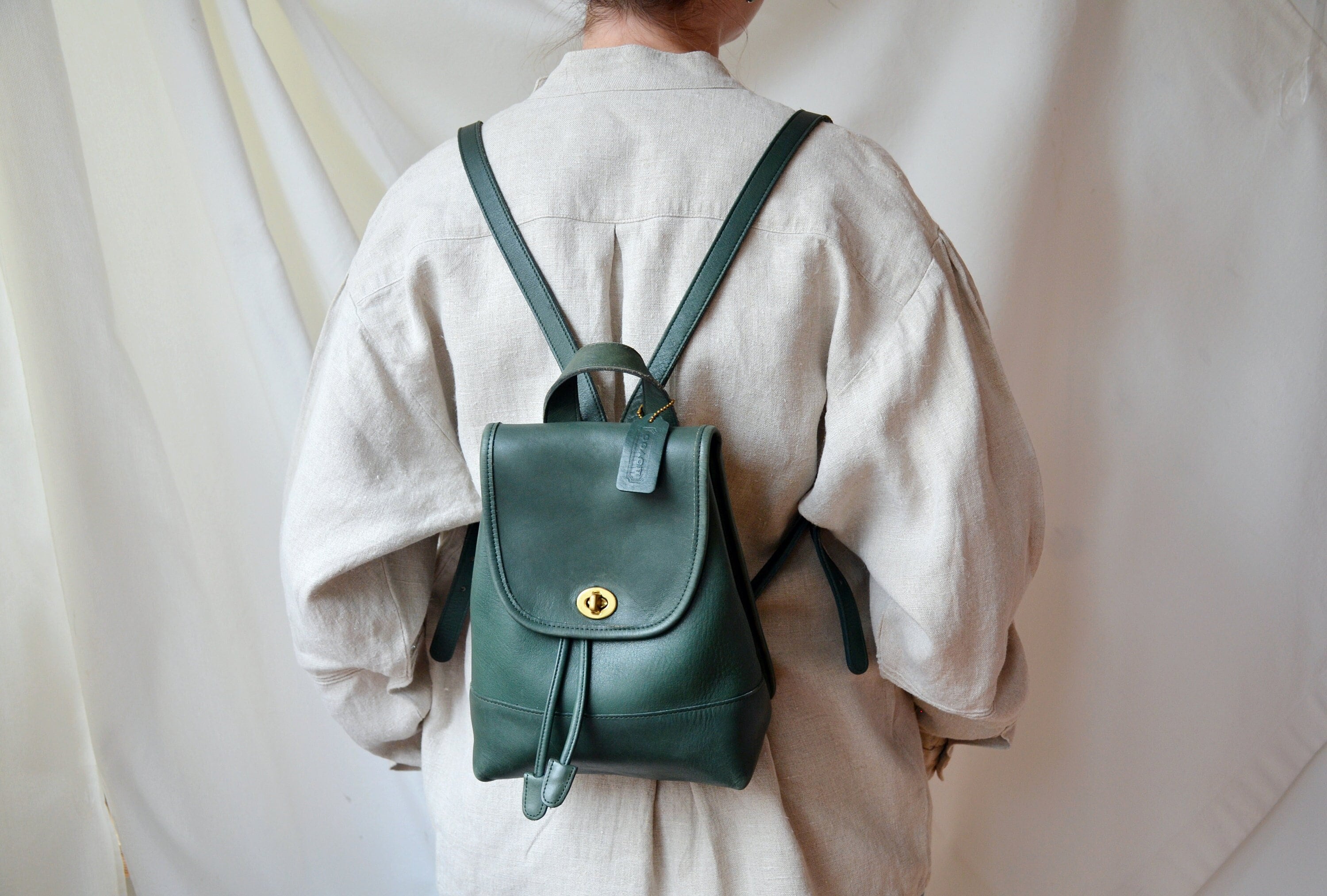 Vintage 90s COACH 9960 Daypack, Bottle Green Genuine Leather Vintage 90s COACH 9960 Daypack, Bottle Green Genuine Leather