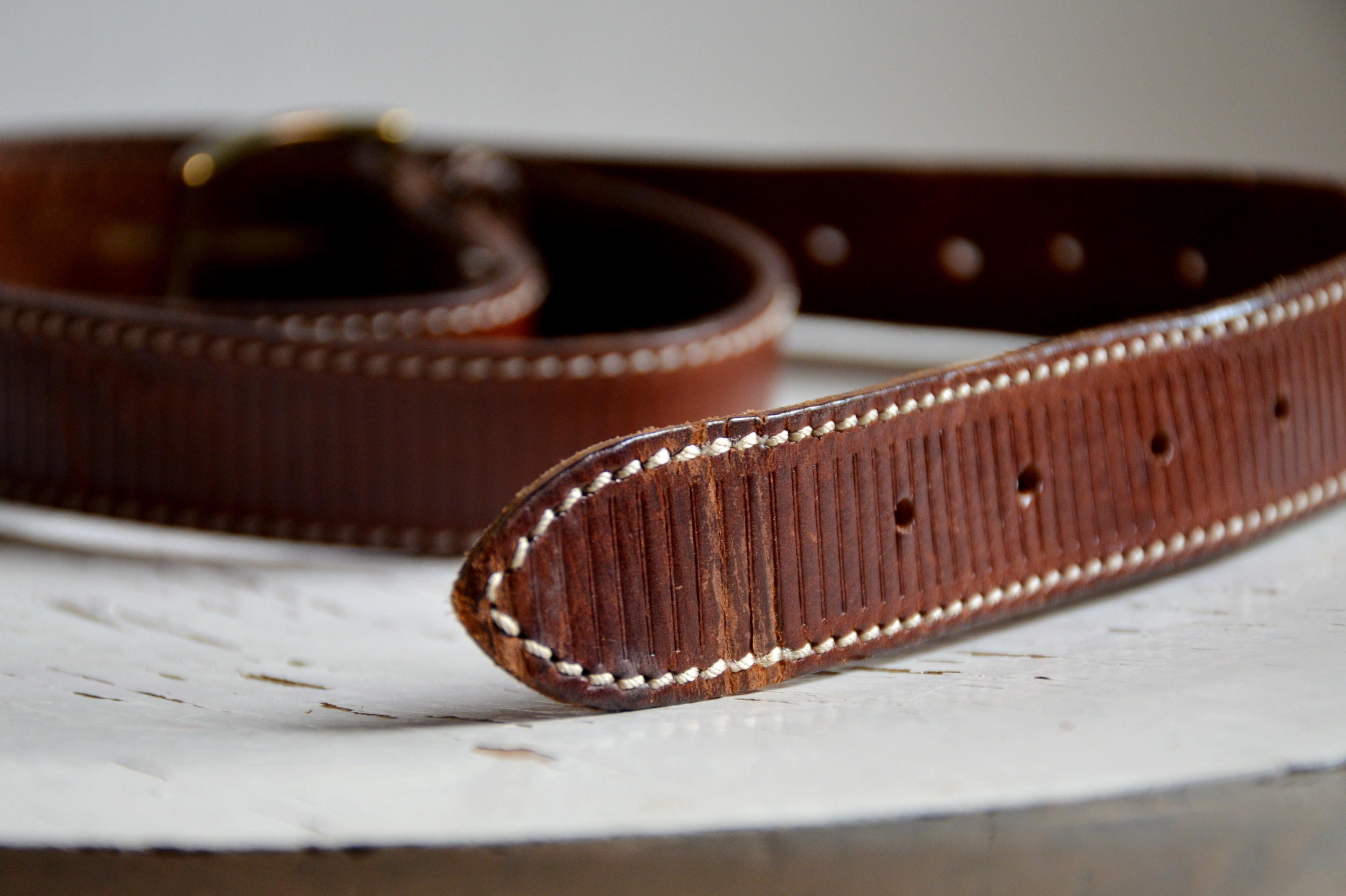 Vintage Striped Tooled Leather Belt Vintage 90s Tooled Leather Belt, Striped Brown Jeans Belt - Etsy main image 2