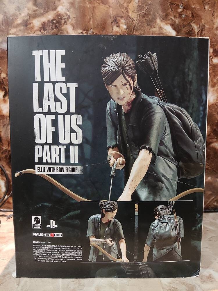 Boneco The Last Of Us Part Ii Ellie Dark Horse Original