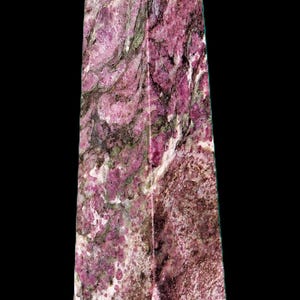 Obélisque de corindon rose rubis : cristal de guérison énergétique Reiki (415 mm)