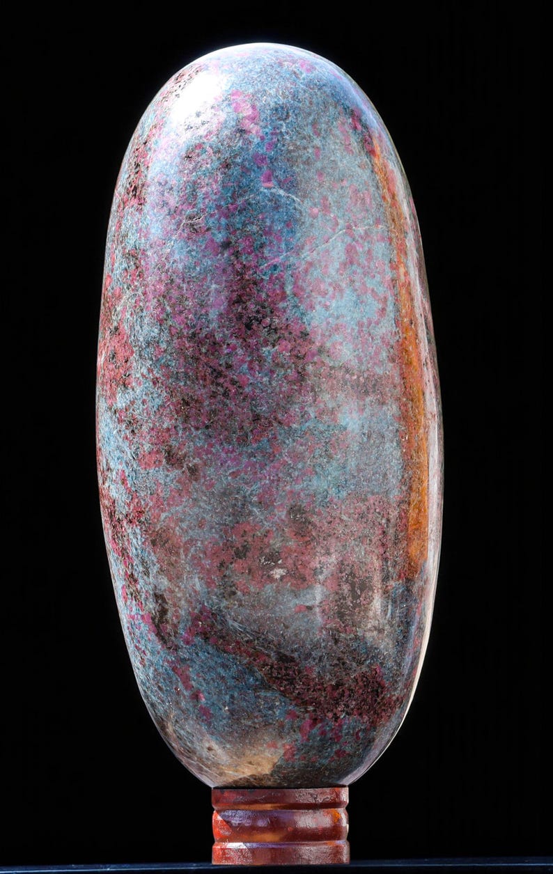 Lingam de cristal de apatita rubí grande: Piedra curativa de Reiki (355 mm) imagen 1