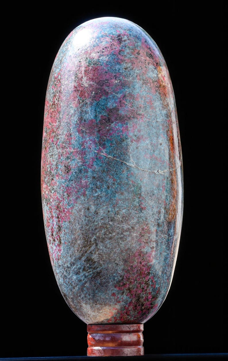 Lingam de cristal de apatita rubí grande: Piedra curativa de Reiki (355 mm) imagen 7