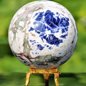 Large 70MM White And Blue Sodalite Stone Healing Charged Metaphysical Crystal Aura Chakra Power Energy Stone Meditation Aid Gemstone Sphere