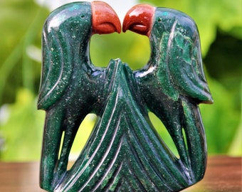 Hermosa piedra grande de cristal de cianita verde de 115MM, pájaro del amor, loro, pareja, Fengshui, obra maestra para regalo romántico de amor