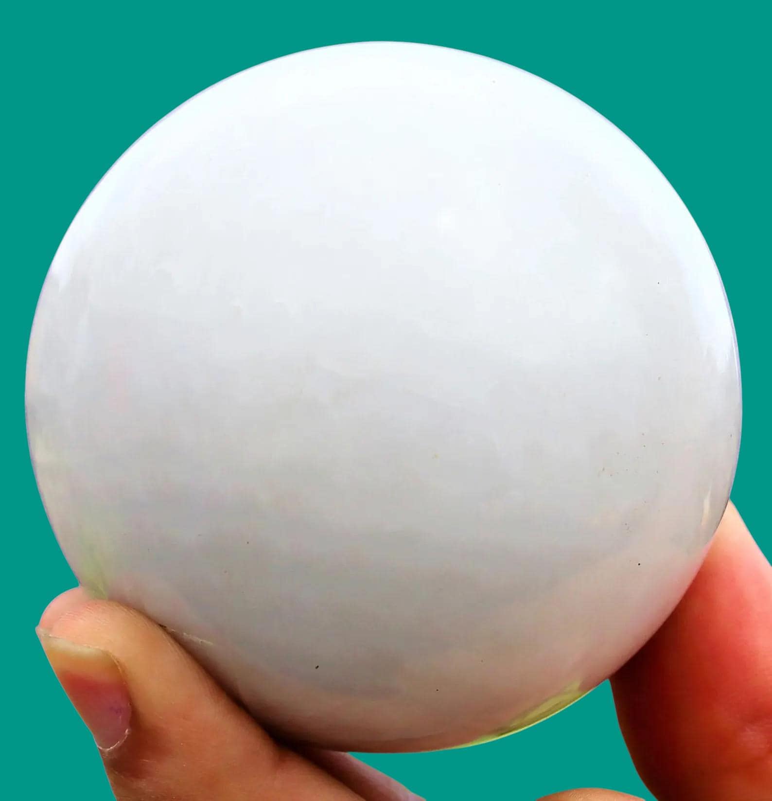 翡翠球体（白色）木製スタンド付き 約20cm Amazon.com | adidas Men's