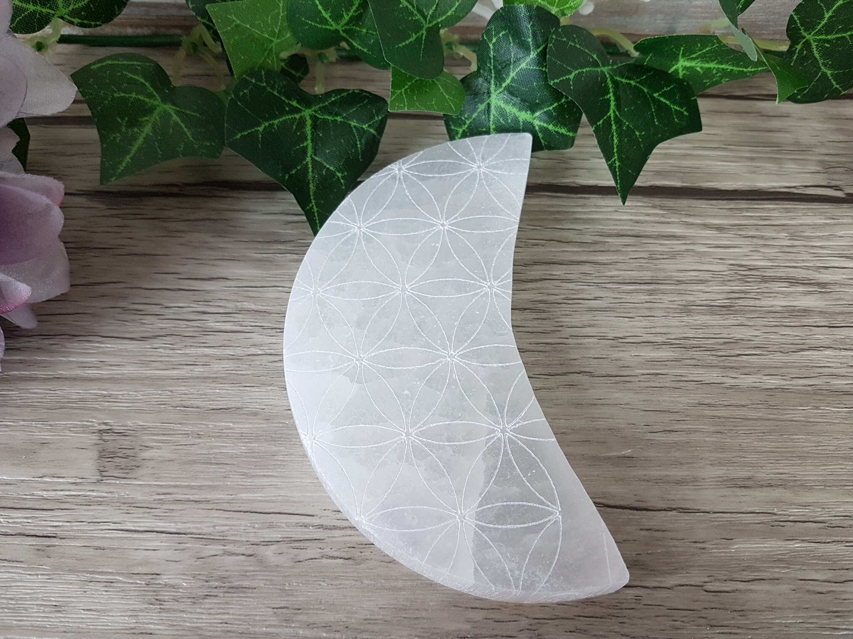 Sélénite - Lune Gravée Fleur de Vie