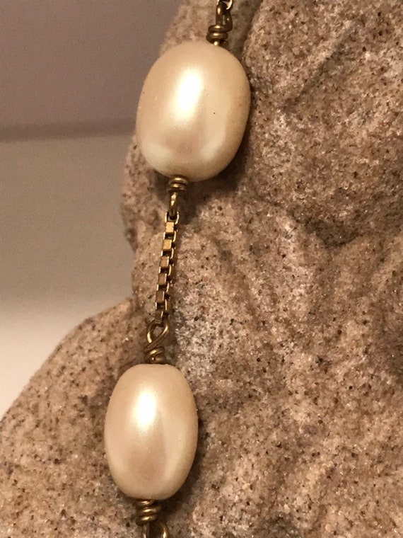 Vintage Monet Faux Pearl Gold Tone Chain Necklace - image 3