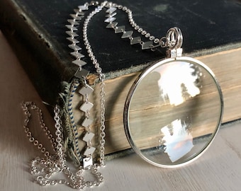 Silver Magnifying Glass Necklace, Modern Grandma Jewelry, Eyeglass Monocle Pendant, Magnifying Glass Pendant, Practical Mother's Day Gift