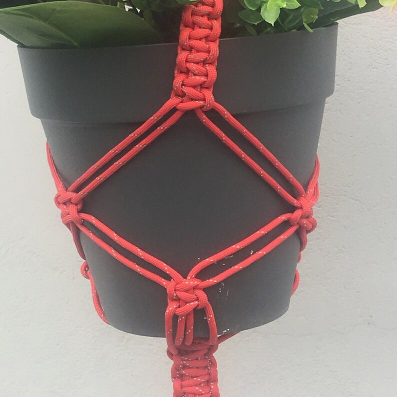 Plant HANGER Macrame Plant Hanger Paracord Plant Hanger Etsy