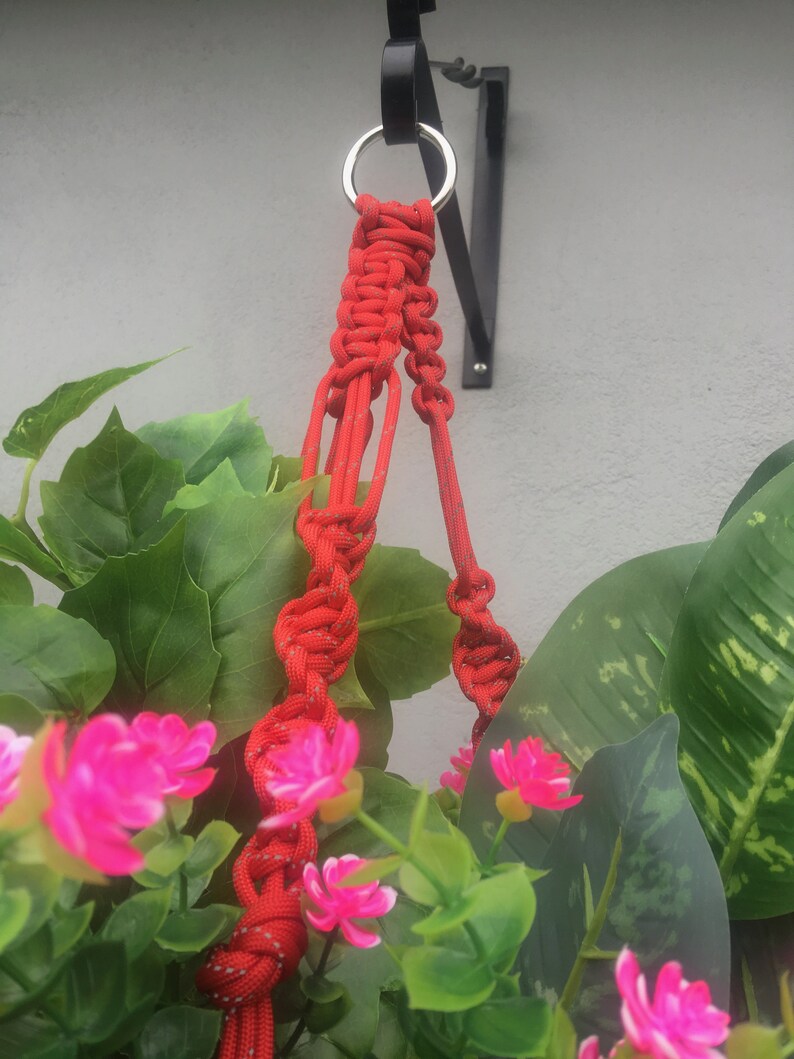 Plant HANGER Macrame Plant Hanger Paracord Plant Hanger Etsy
