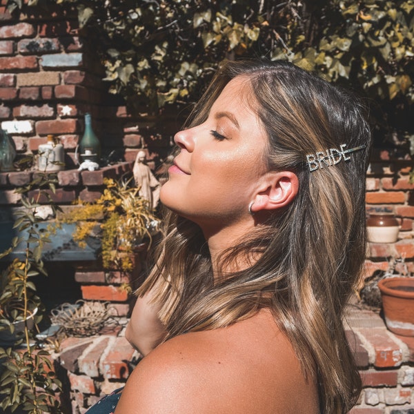 Bride/Wifey/Tribe Rhinestone Hair Barrette Clip - Regalo para novias y fiesta nupcial - Despedida de soltera, ducha, fiesta de compromiso, regalo de despedida de soltera