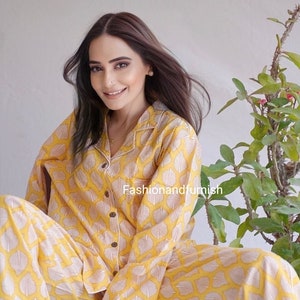 Indian 100% pure cotton pyjamas, Womens cotton pj's, Soft cotton pajama Set trousers shirts, Unique printed pyjama set, Block Print pj set