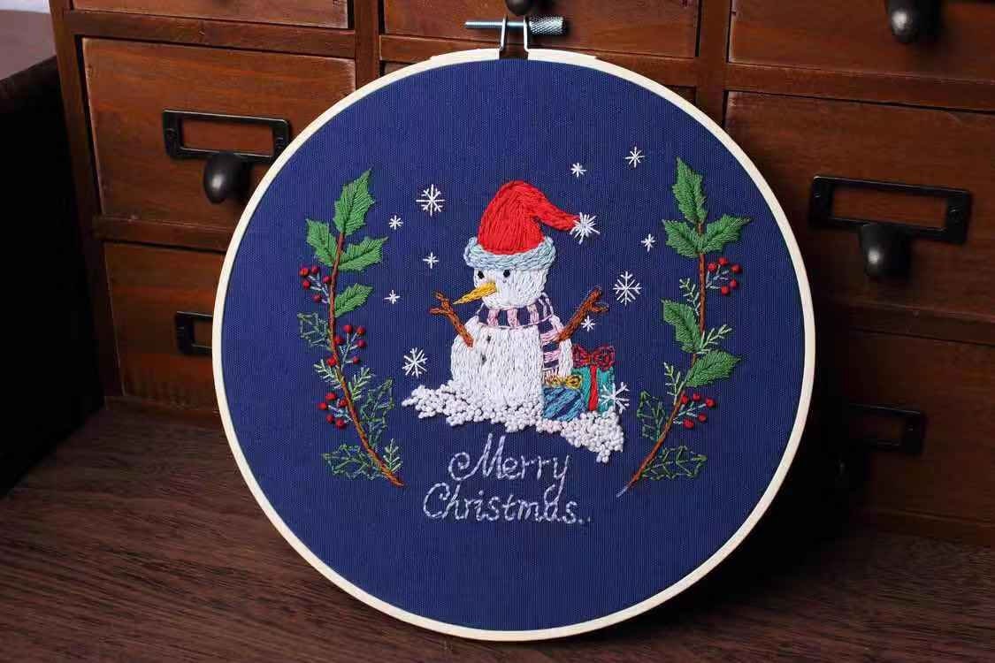 Embroidery kit Christmas Pattern For Beginner Embroidery Kit | Etsy