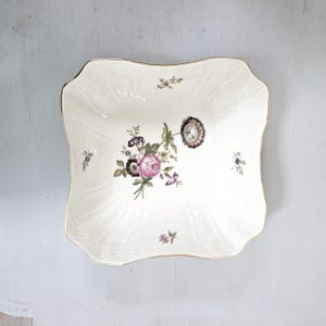 Royal Copenhagen Frijsenborg Saxon Flowers Serving Dish