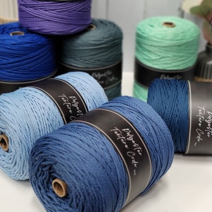 3.0MM ZIGZAG Crochet Polyester cord  250yards a Full Roll Perfect for Macrame & Knitting Less Bright Polyester Rope