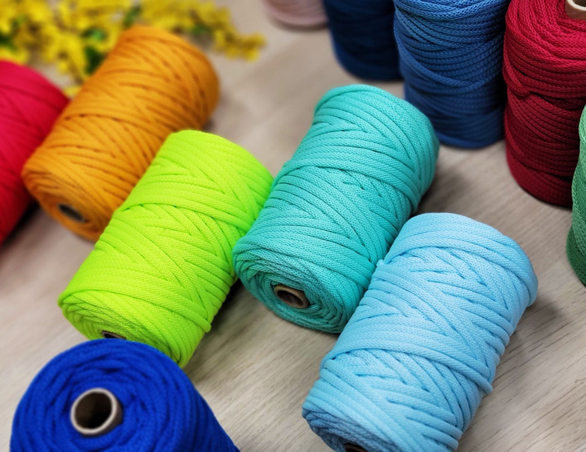 6.0MM Chunky Crochet Polyester Yarn 70yards a Full Roll Perfect for