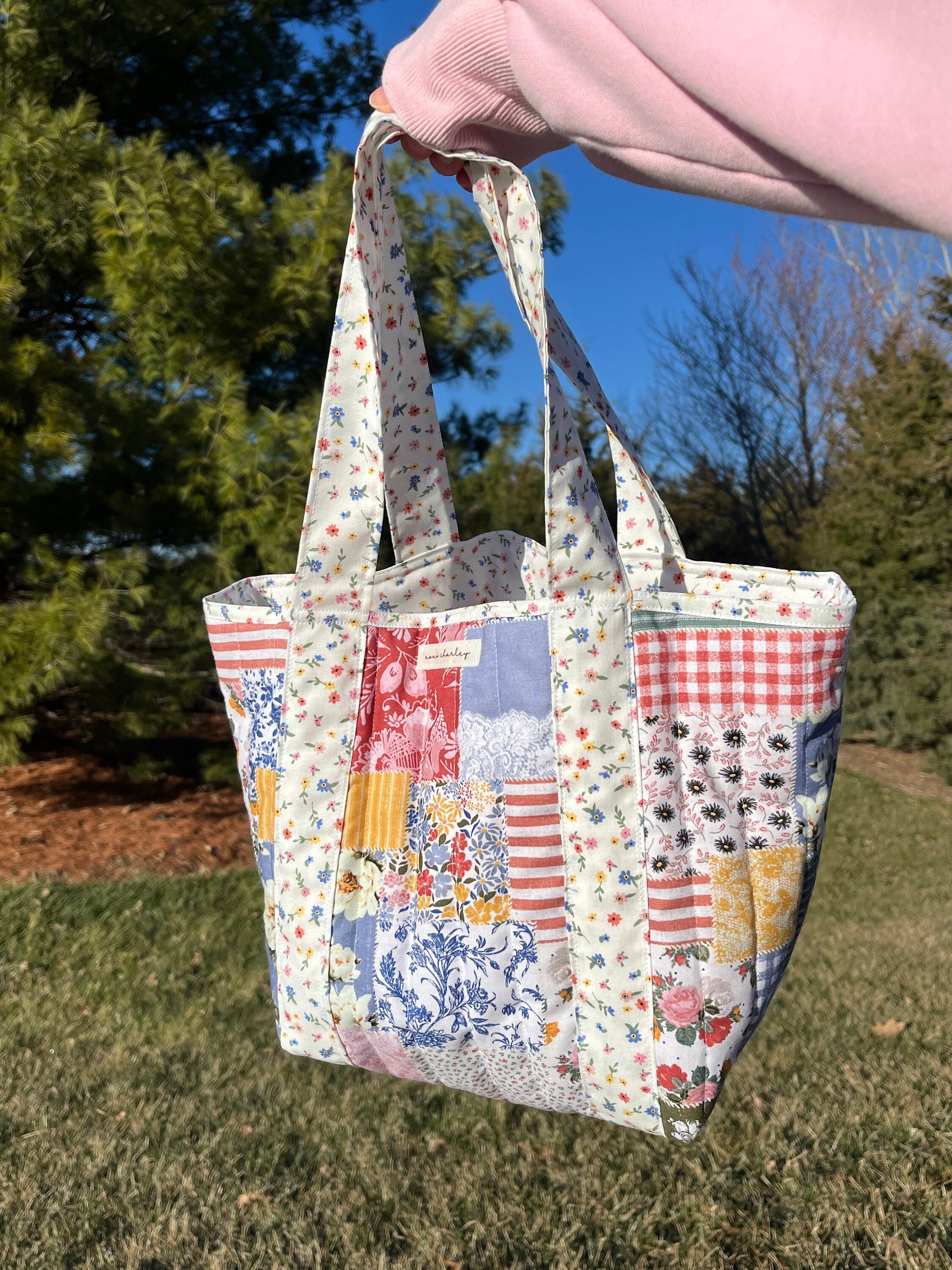 Colorful Picnic Flower Pattern Mini Tote Purse Bag With Attached