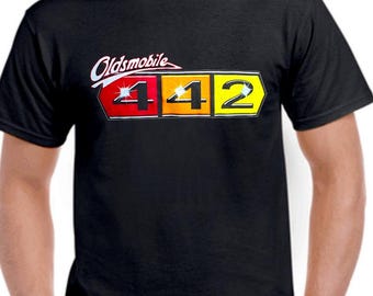 Classic Oldsmobile 442 W/ Glints Logo - T-Shirt
