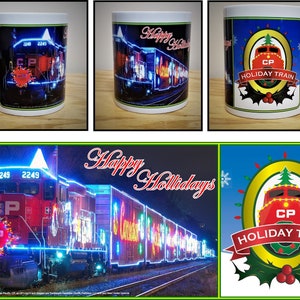 Op de afbeelding: Een witte keramische mok met een ontwerp van een rode en zwarte trein met lichten, de tekst "CP Holiday Train" en de woorden "Prettige feestdagen".