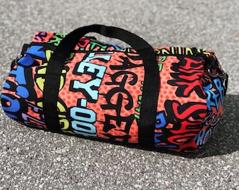 YouCustomizeIt グラフィティダッフルバッグ 複数サイズ カスタマイズ可 Large (23