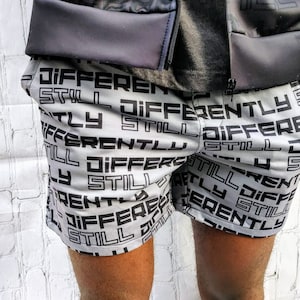 differently mens mid shorts Men's Mid-Length Casual Shorts (Model L50)