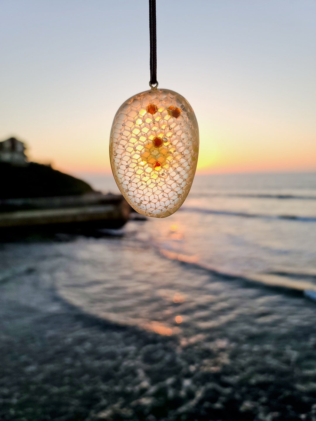 Medium, Translucent Colored Honey Comb, Oval Shape, With UV Resin ...